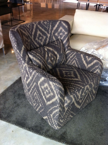 Swivel chair low back